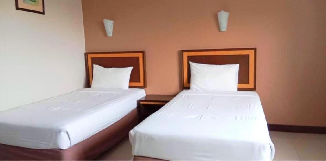 Kp Hotel Udonthani Kumphawapi Luaran gambar