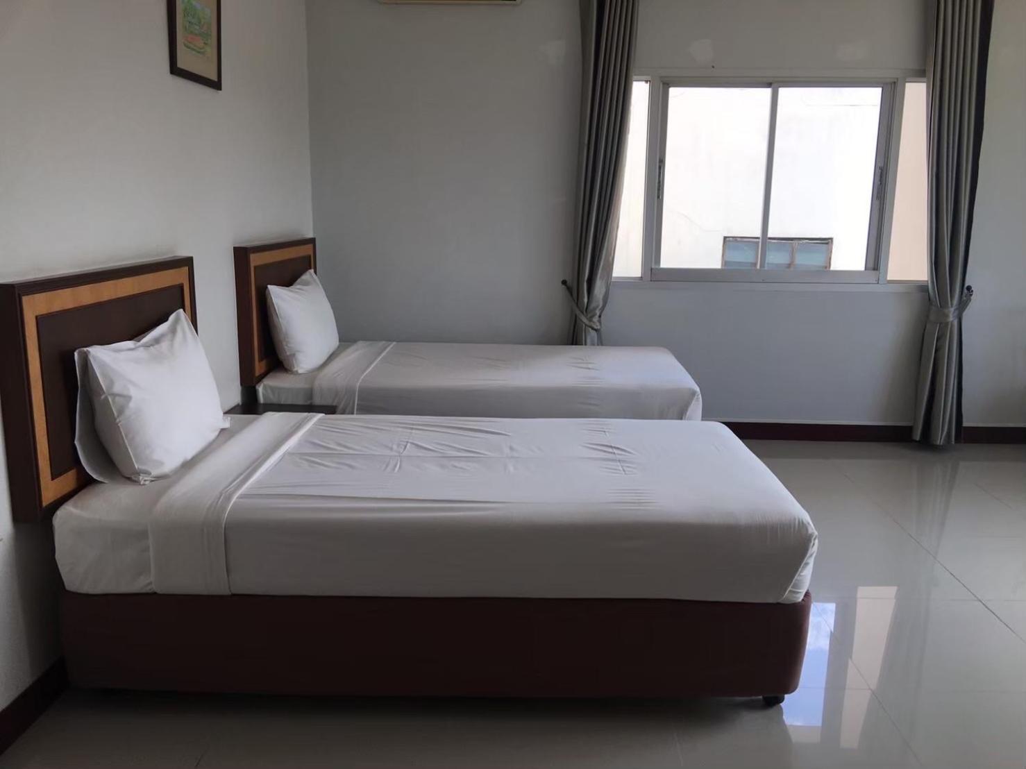 Kp Hotel Udonthani Kumphawapi Luaran gambar